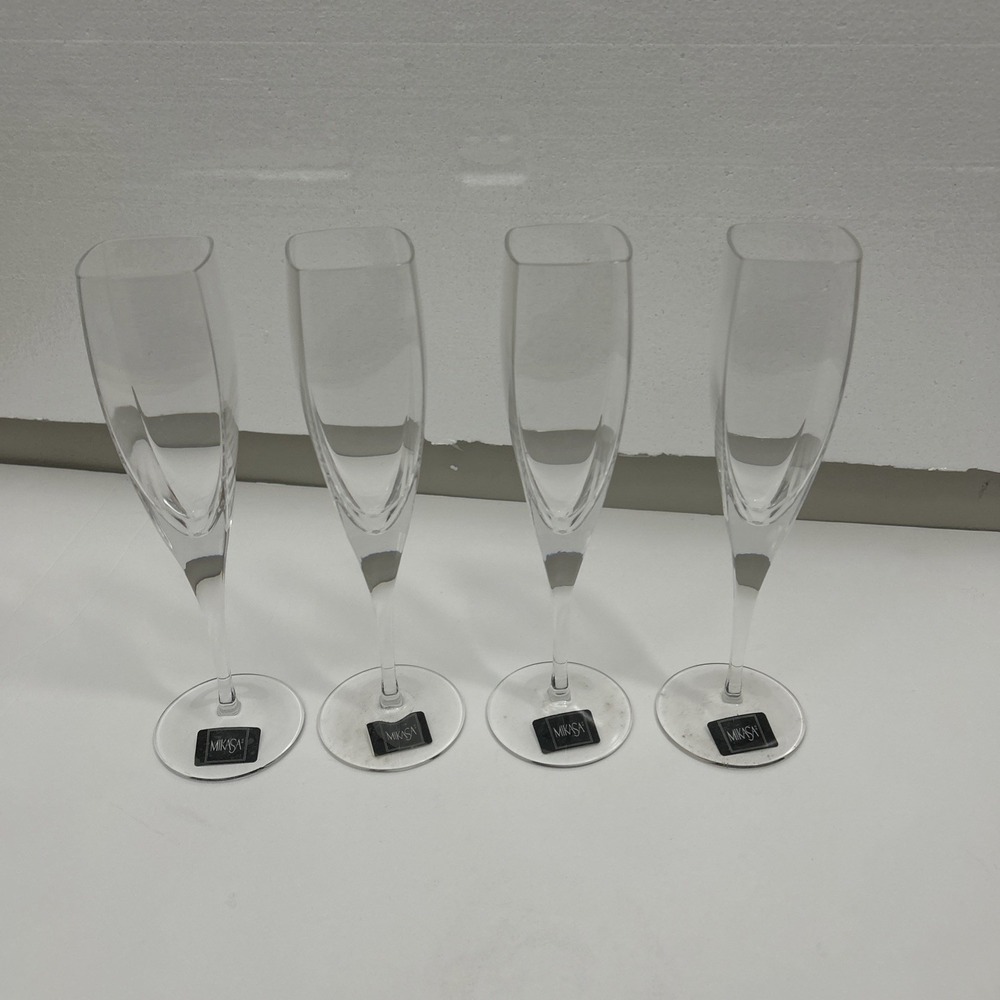Mikasa Panache‎ Champagne Flute 7oz New With Tags SW065-007 Discontinued 4/set